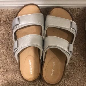 Easy spirit Jesus sandals ⬇️